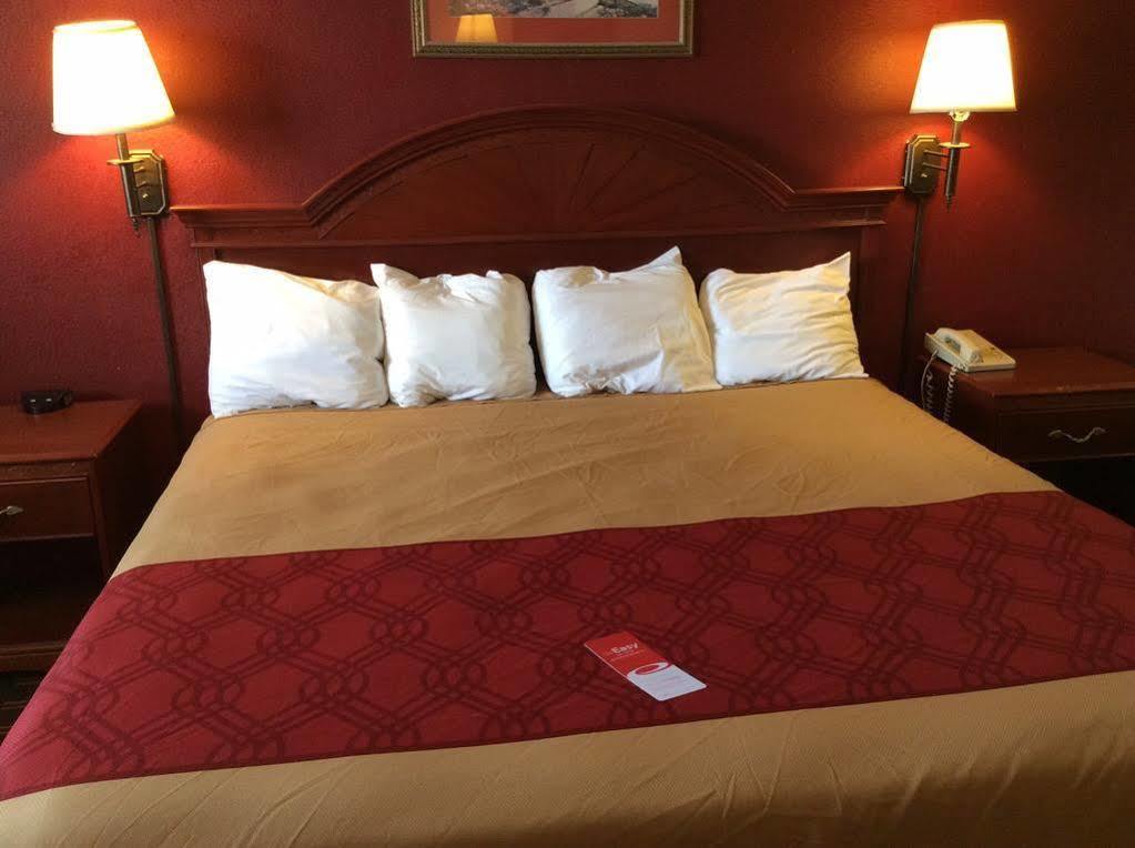 Rodeway Inn Montpelier Kültér fotó